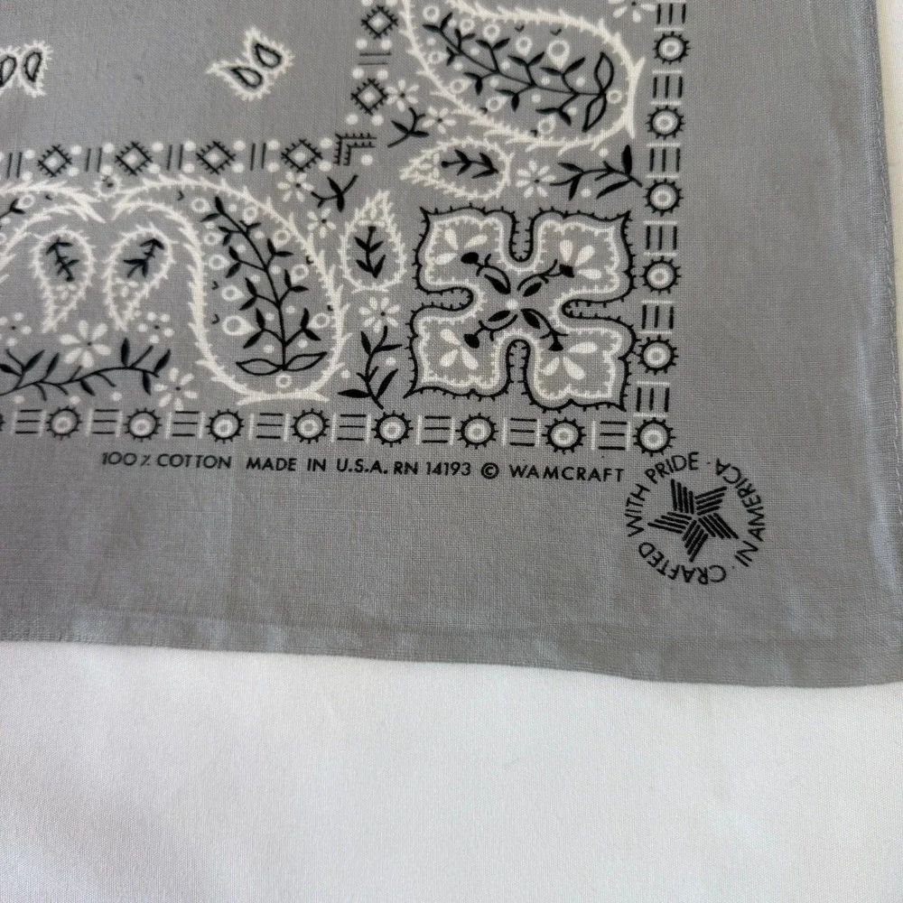 Vintage Wamcraft Grey Bandana 1980s Paisley 100% Cotton Made in USA RN 14193